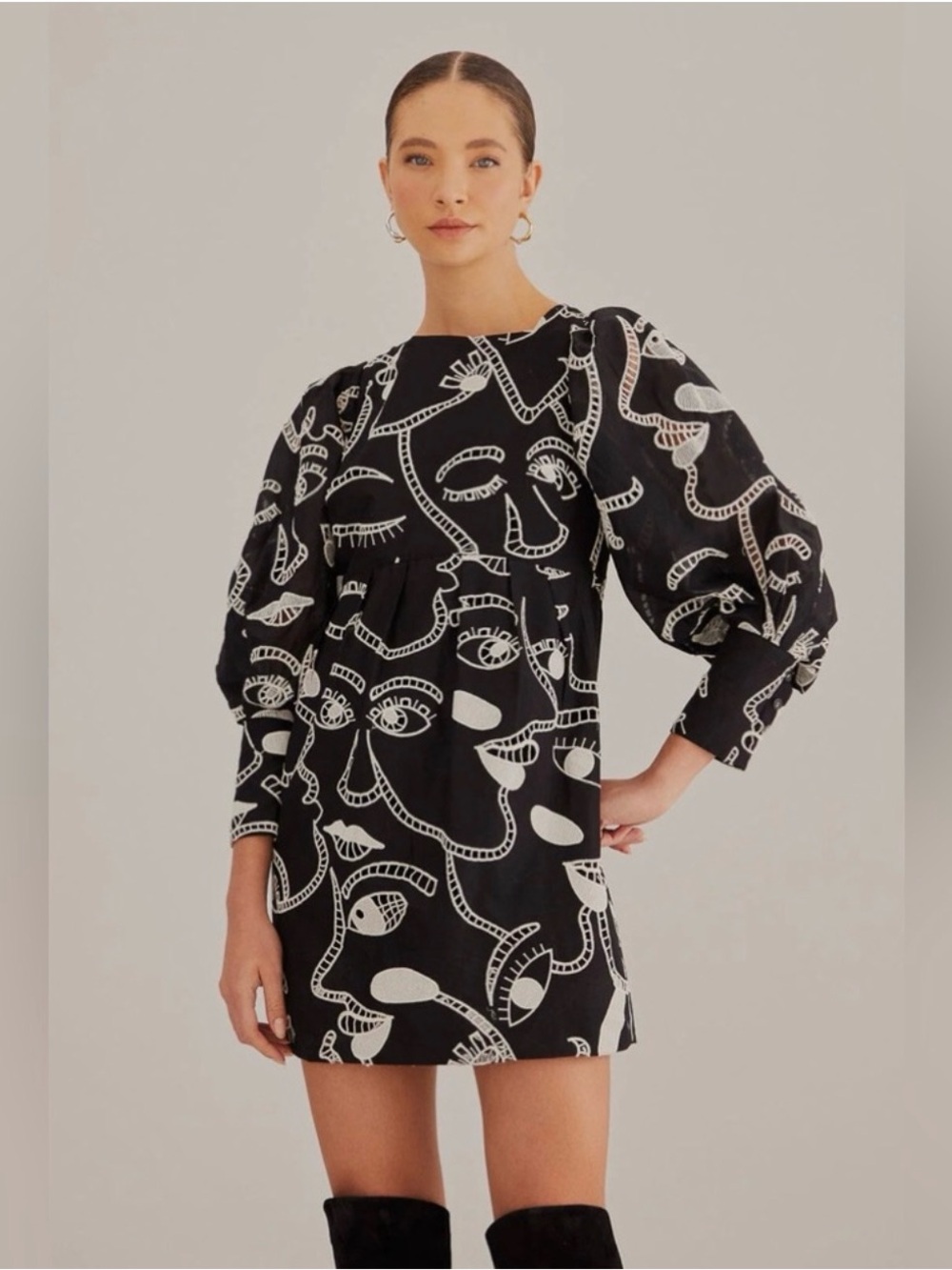 FARM Rio Black and White Abstract Face Print Mini Dress